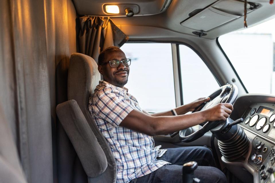 Jerry Johnson flew from Charlotte, North Carolina, to Phoenix with $39,500 cash to buy a new semitruck for his small business. Phoenix police took the money without criminal charges.