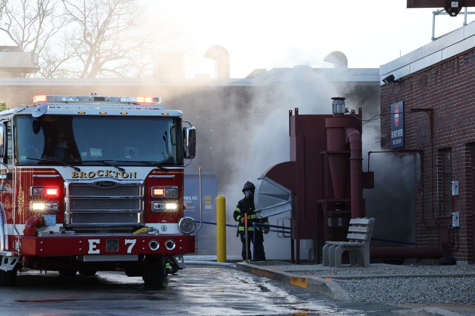 Image: Hospital
A multiple-alarm transformer fire broke out in a basement at Signature Healthcare Brockton Hospital, forcing the evacuation of more than 100 patients, on Tuesday, Feb. 7, 2023.
(Photo: Marc Vasconcellos/The Enterprise )