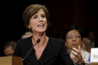 Donald Trump a limogé Sally Yates (photo), la ministre de la Justice ("Attorney general") des Etats-Unis, qui a annoncé lundi qu'elle refusait de défendre le décret sur l'immigration signé vendredi par le président. /Photo d'archives/REUTERS/Kevin Lamarque