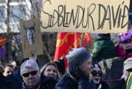 People demonstrate against Iceland's Prime Minister Sigmundur Gunnlaugsson in Reykjavik, Iceland on April 4, 2016 after a leak of documents by so-called Panama Papers stoked anger over his wife owning a tax haven-based company with large claims on the country's collapsed banks. REUTERS/Stigtryggur Johannsson