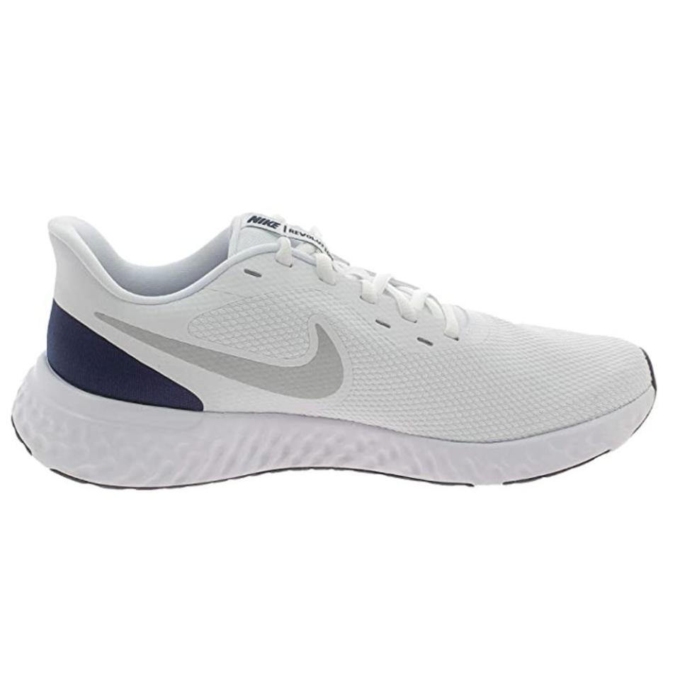 Nike Revolution 5 Running Shoe