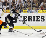 PITTSBURGH, PA - APRIL 20: Sidney Crosby #87 of the Pittsburgh Penguins takes a shot on goal against the Philadelphia Flyers in Game Five of the Eastern Conference Quarterfinals during the 2012 NHL Stanley Cup Playoffs at Consol Energy Center on April 20, 2012 in Pittsburgh, Pennsylvania. (Photo by Justin K. Aller/Getty Images)