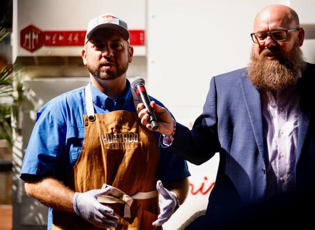 Arlington's Hurtado Barbecue starts beef with Astros fans