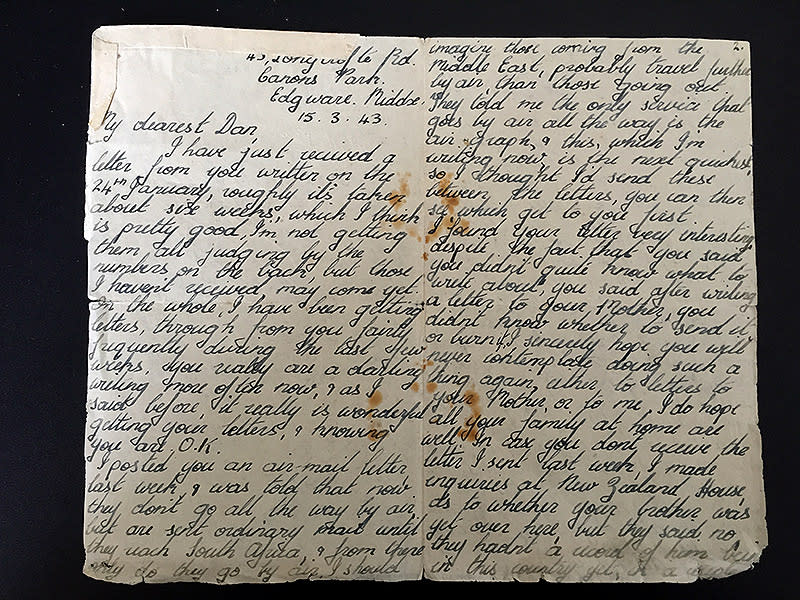 Daughter Receives Trove of Hidden Love Letters Her Parents Exchanged During WWII: They Read Like 'Something from the Movies'| World War II, Real People Stories, The Daily Smile