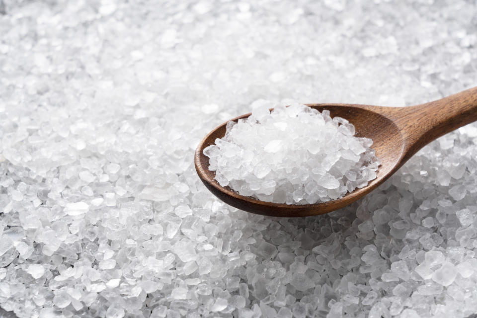 Salz erhöht das Risiko vorzeitig zu sterben - zu diesem Ergebnis kam eine Studie. (Bild: Getty Images)