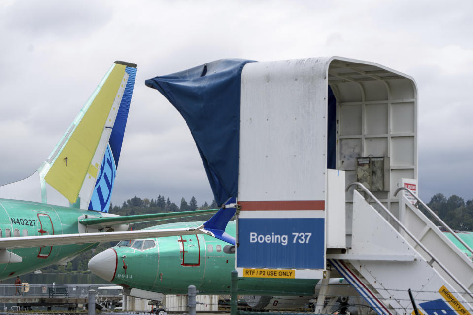 Boeing machinists vote to strike after rejecting pay increases of 25% over 4 years