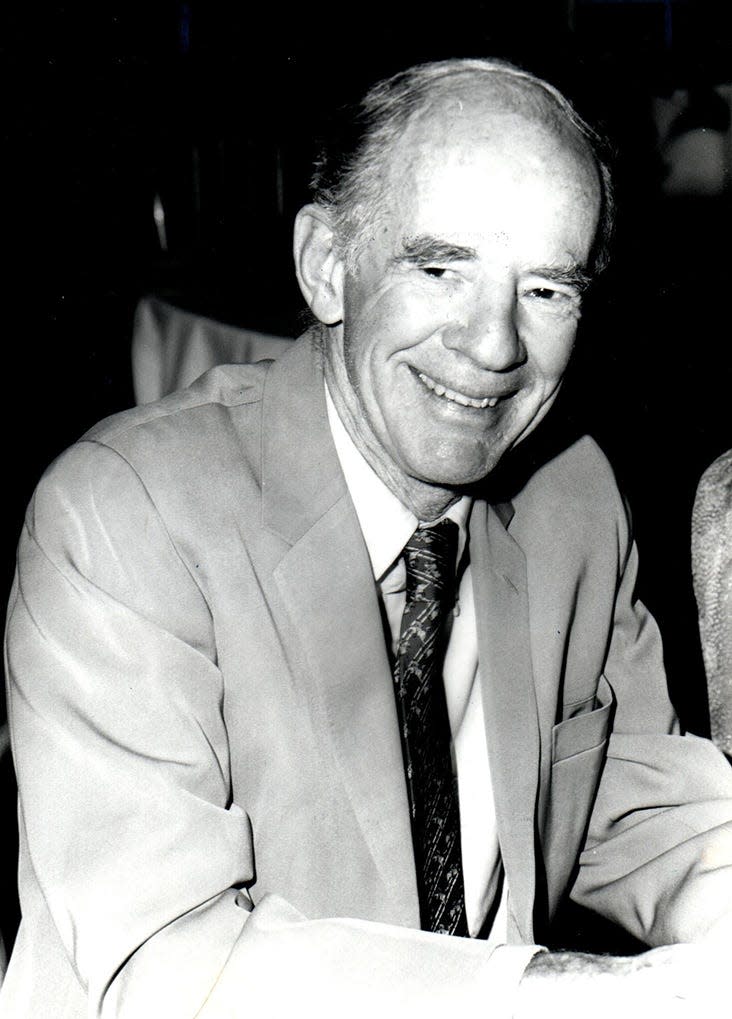 Robert M. Grace, longtime Palm Beach Town Council member
