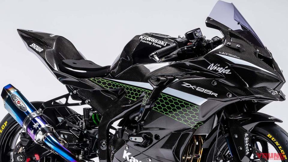 21Ninja_ZX-25R_Racer_Data_photos_RGB-0