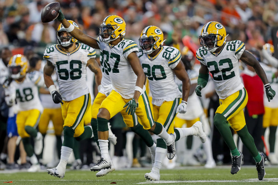 Aug 11, 2023; Cincinnati, Ohio, USA; Green Bay Packers cornerback Carrington Valentine (37) reacts after an interception against the <a class="link " href="https://sports.yahoo.com/nfl/teams/cincinnati/" data-i13n="sec:content-canvas;subsec:anchor_text;elm:context_link" data-ylk="slk:Cincinnati Bengals;sec:content-canvas;subsec:anchor_text;elm:context_link;itc:0">Cincinnati Bengals</a> in the first half at Paycor Stadium. Mandatory Credit: Katie Stratman-USA TODAY Sports