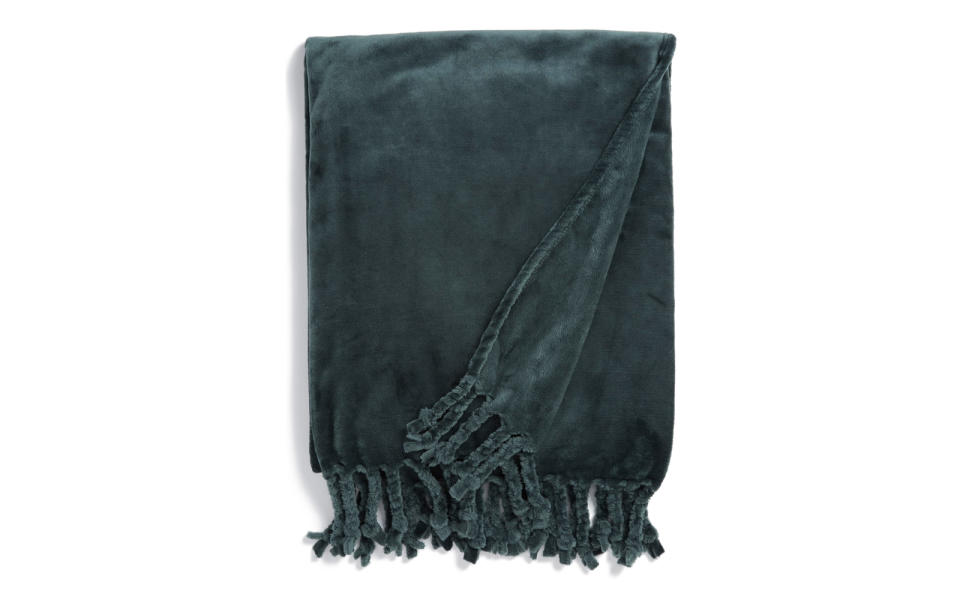 Nordstrom at Home Kennebunk Bliss Plush Throw