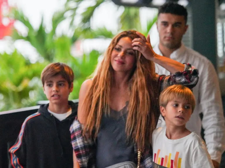 Tras separarse de Piqué, Shakira se mudó a Miami con sus dos hijos 