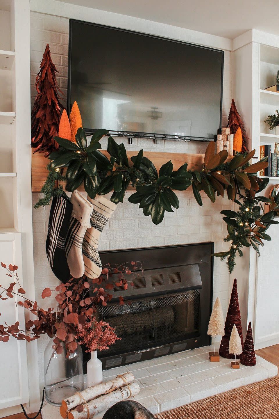 DIY Magnolia Garland