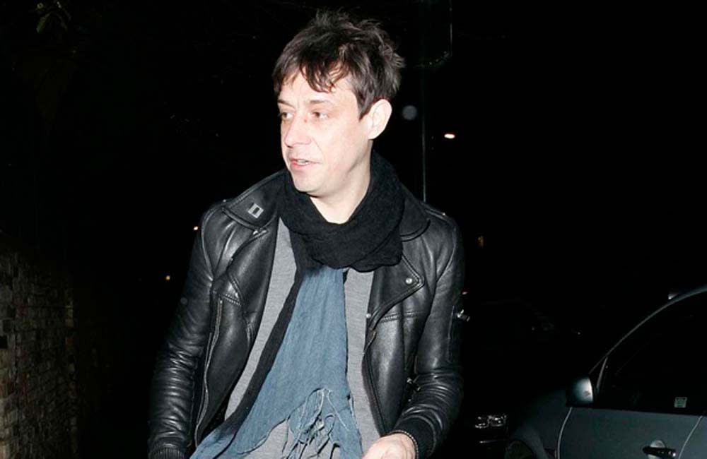 Jamie Hince has paralysis in his fingers credit:Bang Showbiz