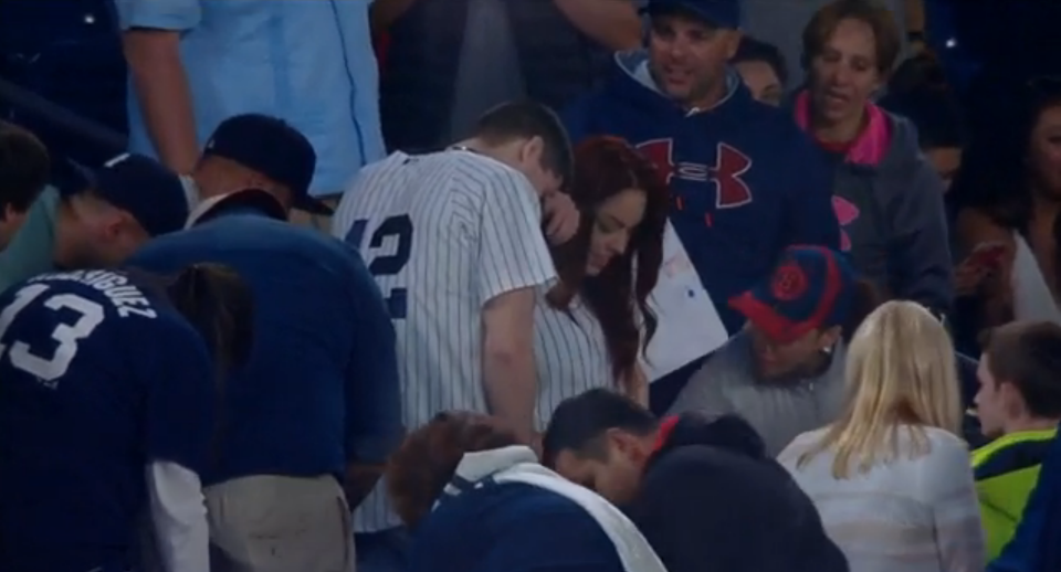 Yankee fan loses ring