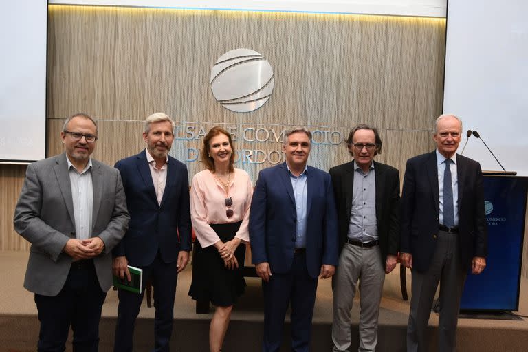 Valenzuela, Frigerio, Mondino, Llaryora, Giordano y Manuel Tagle.