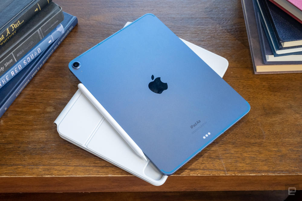 Apple iPad Air (2022) review: Almost future-proof | Engadget