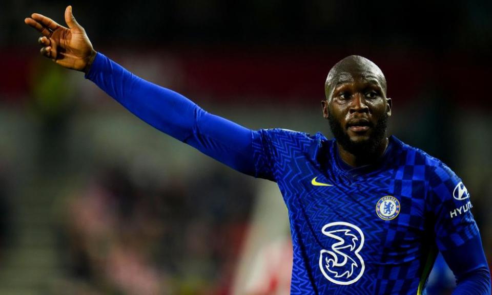 Romelu Lukaku is not having the desired impact in front of foal for Chelsea.