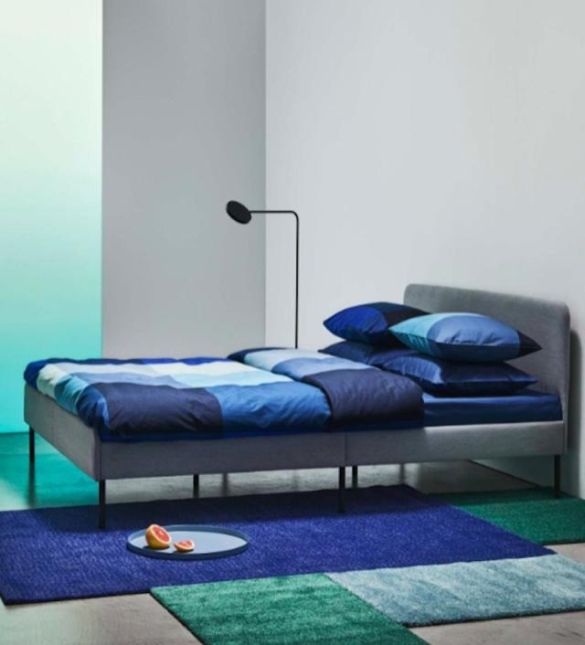 KLUBBSPORRE Ergonomic pillow, side/back sleeper, Queen - IKEA