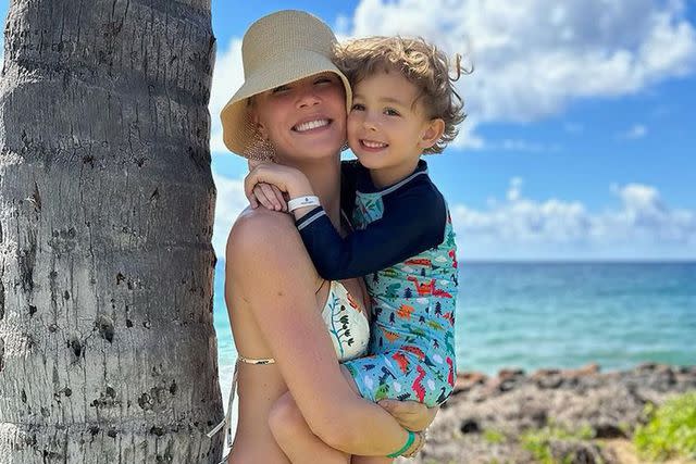<p>Amanda Kloots/Instagram</p> Amanda Kloots and son Elvis