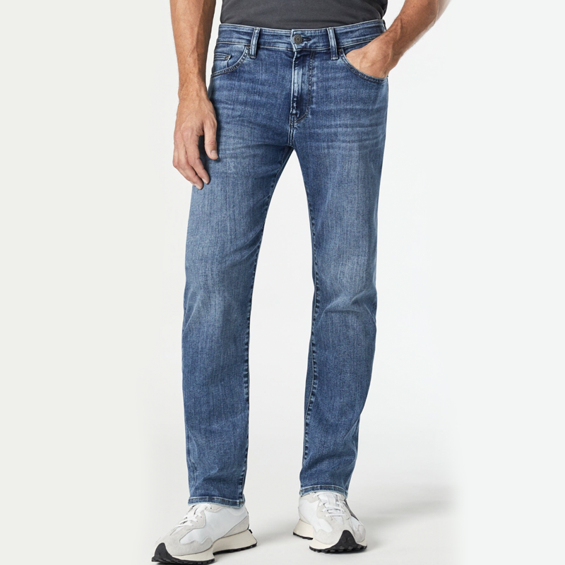 Zach Straight Leg Jeans