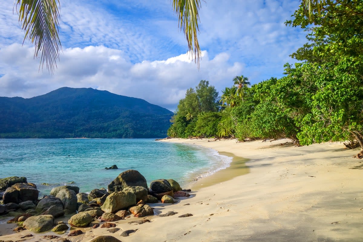 The crystalline waters of Sunset Beach (Getty Images/iStockphoto)