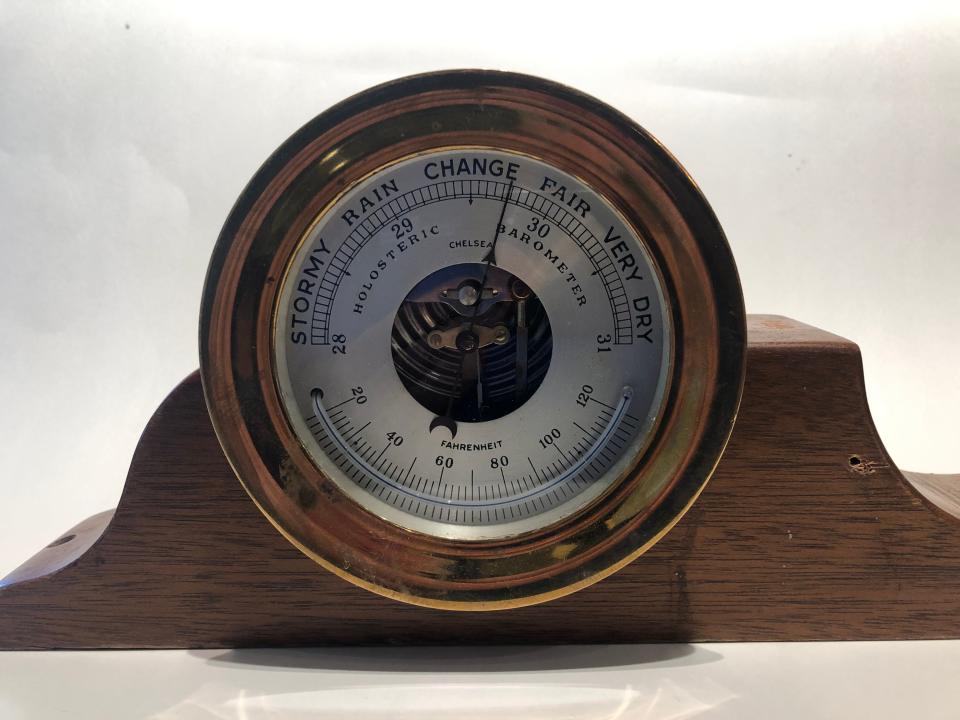 Dial barometers like this one from Chelsea are today’s standard, but don’t hold a candle to the beauties from yesteryear.