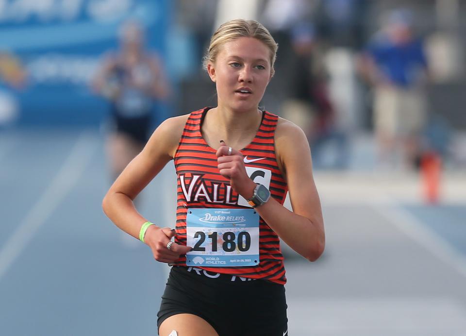 Valley's Addison Dorenkamp is now a two-time Class 4A state champ in the girls 3000 after winning the event again on Thursday morning at Drake Stadium.