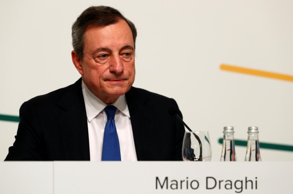 Mario Draghi, President of the European Central Bank (ECB), attends a news conference in Vilnius, Lithuania June 6, 2019. REUTERS/Ints Kalnins