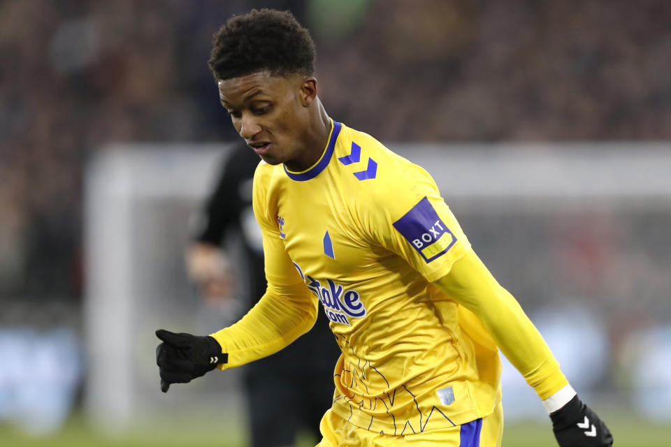 Everton's Demarai Gray in action during the English Premier League soccer match between West Ham United and Everton at the London Stadium in London, Saturday, Jan. 21, 2023. Demarai Gray joined Saudi Arabian club Al-Ettifaq from Everton on Thursday, Sept. 7, 2023. (AP Photo/Steve Luciano)