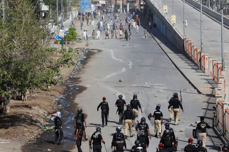 Supporters of the Tehreek-e-Labaik Pakistan (TLP) Islamist political party protest against the arrest of their leader in Karachi