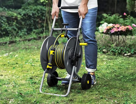 Make sure your garden is ready for Spring with 17% off this Kärcher hose and metal trolley