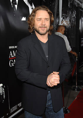 Russell Crowe at the Los Angeles Industry Screening of Universal Pictures' American Gangster