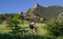 Brains or beauty? Boulder has both. At the doorstep to the Rockies, this university town is a high-altitude playground for its fit and fine residents. Chautauqua Park, home to the iconic Flatiron rock formations, is where business professionals on lunch breaks and University of Colorado students in between classes venture for hikes. Come winter, skiing takes hold, and everyone heads to nearby slopes. Visitors planning to keep up with active locals should check in to St. Julien Hotel & Spa, fresh off a $1 million overhaul, whose 10,000-square-foot wellness center is a sight for sore eyes after strenuous mountain adventures.