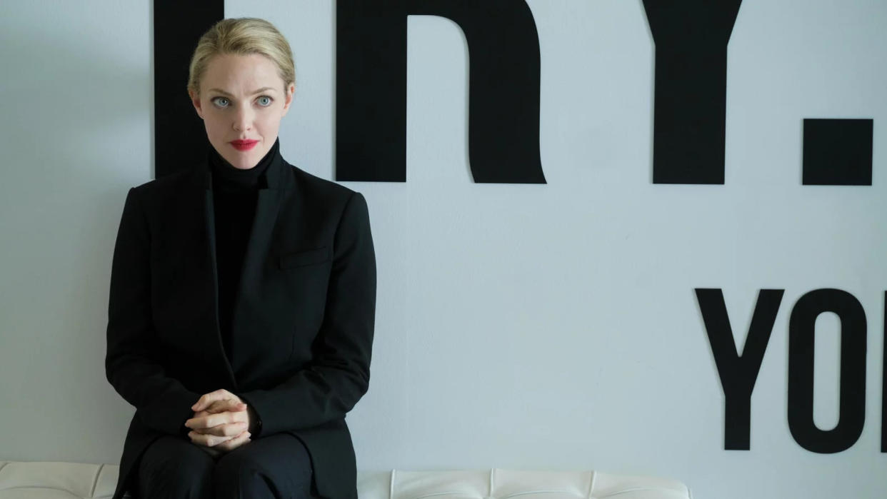 Amanda Seyfried as Elizabeth Holmes in Hulu's 