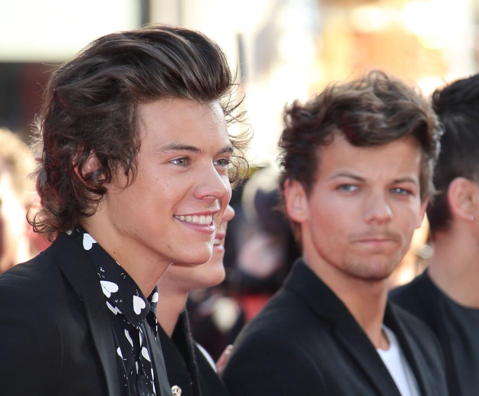 <h1 class="title"> Louis Tomlinson and Harry Styles of One Direction attend the World Premiere of 'One Direction: This Is Us' at Empire Leicester Square on August 20, 2013 in London, England.</h1><cite class="credit">Mike Marsland</cite>