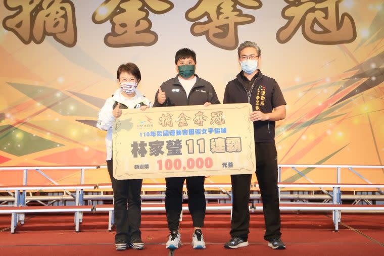 臺中林家瑩獲111年全運會女子田徑11連霸佳績。台中市運動局提供