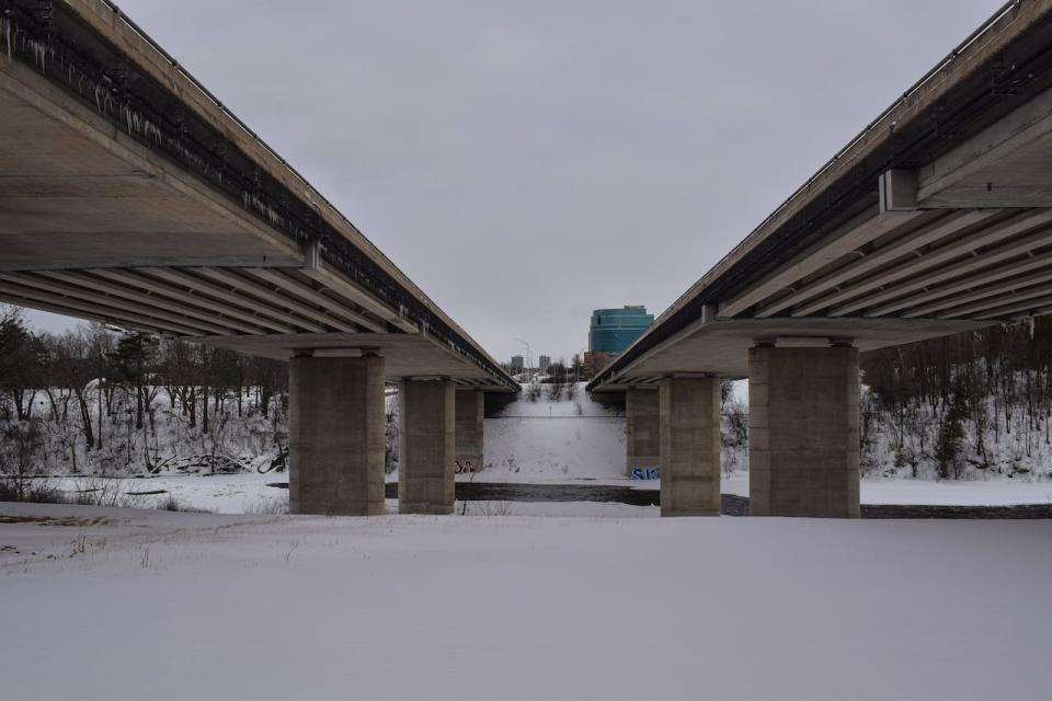 The Heron Road Workers Memorial Bridge, as it appears in the book Spanning Time: The Bridges of Ottawa-Gatineau.