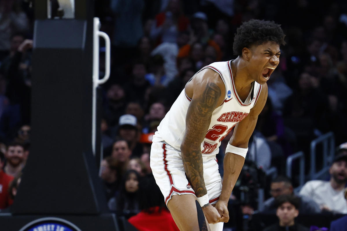 March Madness: Alabama pulls away late Clemson to reach first Final Four ever