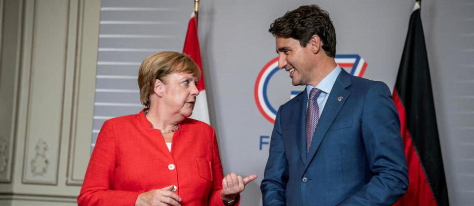 Cette semaine se joue la succession d'Angela Merkel en Allemagne et l'avenir politique de Justin Trudeau au Canada. 
