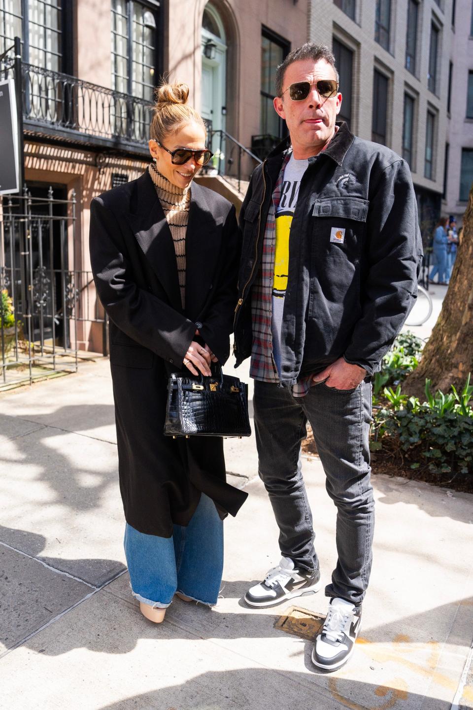 <h1 class="title">Celebrity Sightings In New York City - March 30, 2024</h1><cite class="credit">Gotham</cite>
