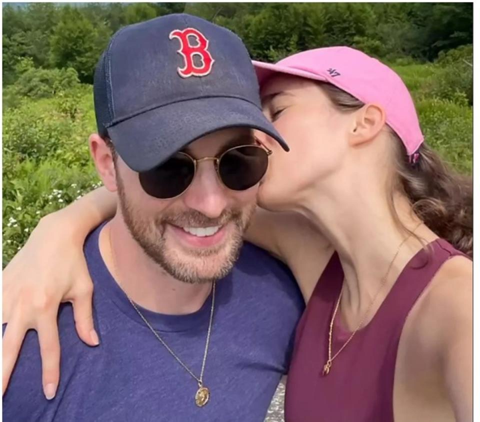 “They are in love and Chris has never been happier,” (Instagram/Chris Evans)