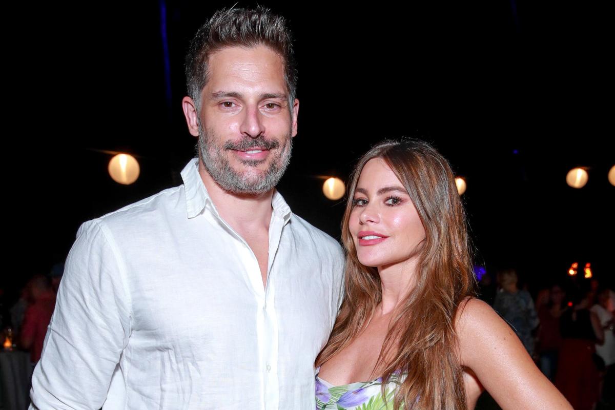 Joe Manganiello and Wife Sofia Vergara Revisited the 'Golden Eras