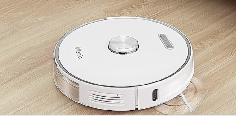 This robot vacuum cleans whenever you ask it to. (Photo: Ultenic)