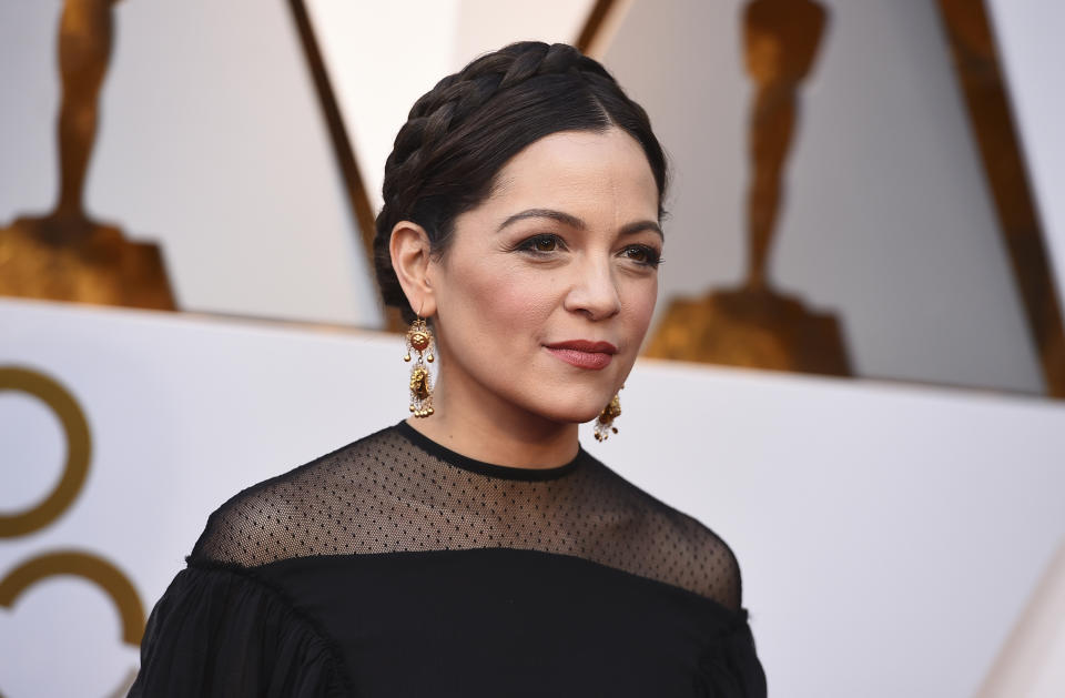 ARCHIVO - Natalia Lafourcade llega a la ceremonia de los premios Oscar el 4 de marzo de 2018 en Los Ángeles. Lafourcade lanzó el viernes el álbum "Un canto por México, Vol. 2". (Foto por Jordan Strauss/Invision/AP, Archivo)