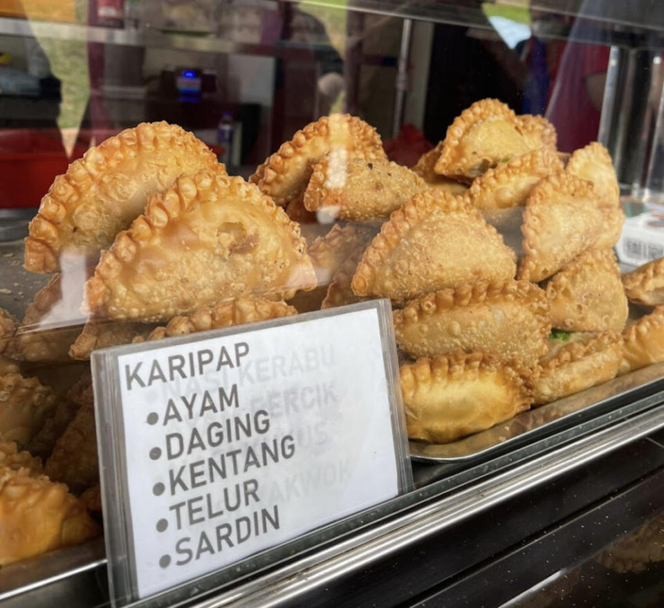 Pisang Goreng Mawar - Karipap