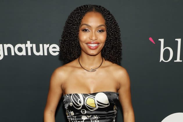 Yara Shahidi Just Proved That Two Bags Are Better Than One