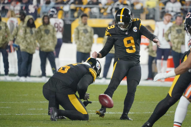 Steelers survive Bears as 65-yard field-goal attempt comes up short