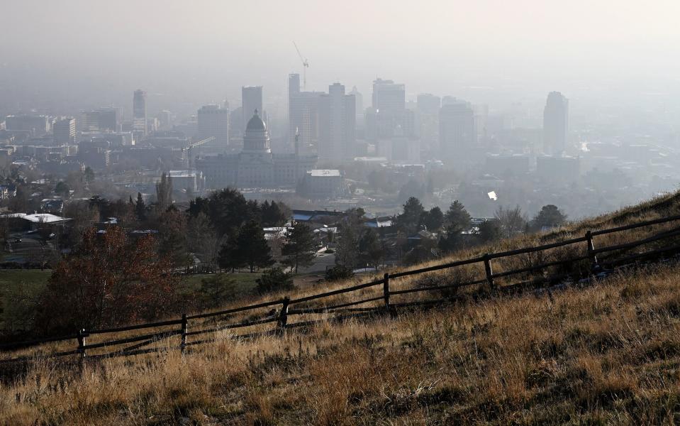 An inversion is beginning to set in along the Wasatch Front on Tuesday, Nov. 28, 2023. | Scott G Winterton, Deseret News
