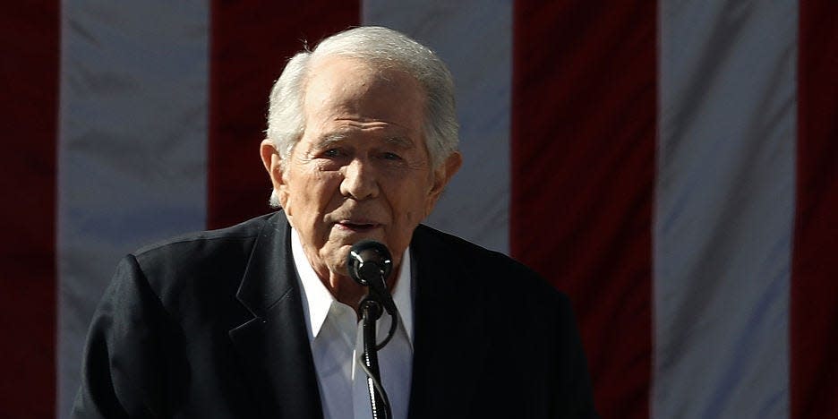 PatRobertson