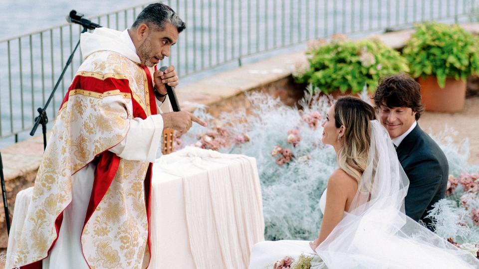 Jordi Cruz y Rebecca Lima en un momento de la ceremonia